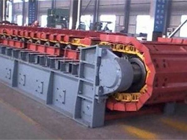 具體(ti)了(le)解(jie)一下(xia)闆式輸送機(ji)的結構組成(cheng)